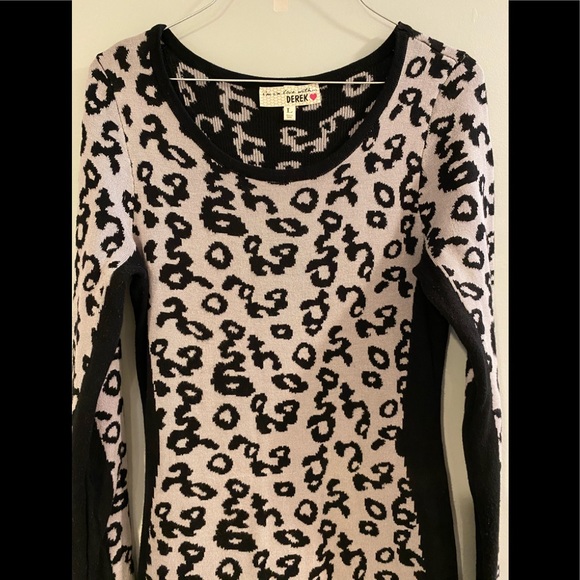 SUPER SOFT RAYON MIX ANIMAL PRINT SWEATER DRESS L - Picture 4 of 5